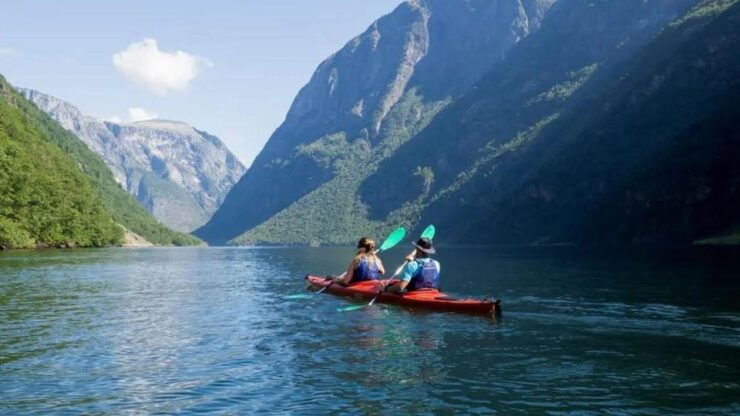 Fjord Kayak - Hardangerfjord, Granvin - Good To Know