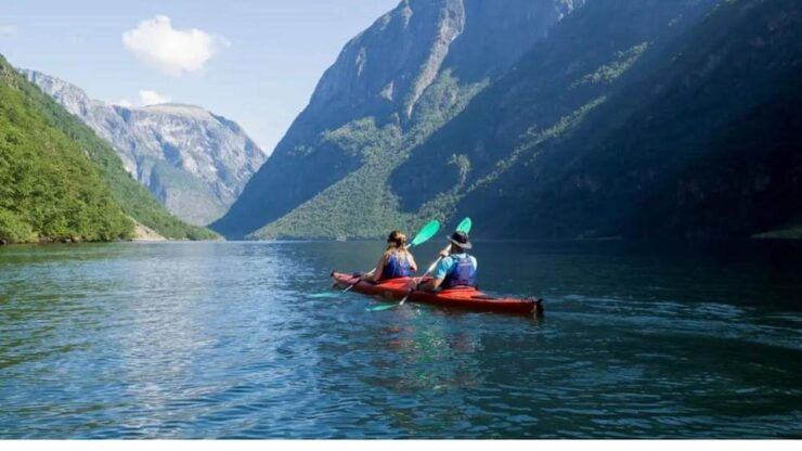 Fjord Kayak - Hardangerfjord, Granvin - Pricing and Booking