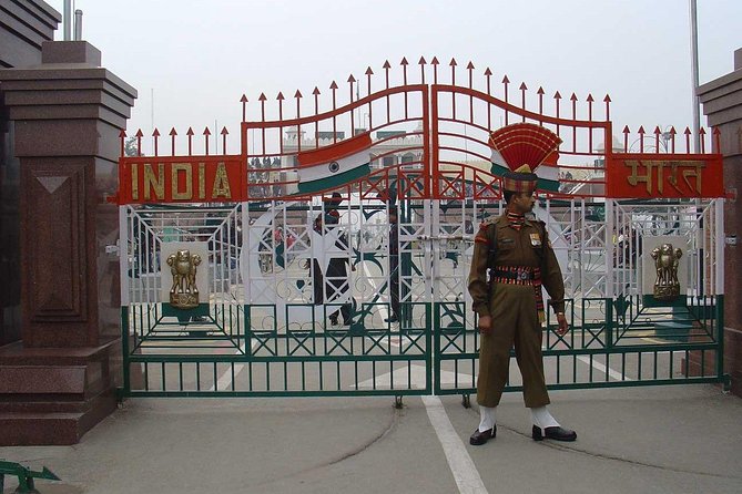 Flag Lowering Ceremony at Attari From Amritsar - Logistics and Meeting Details
