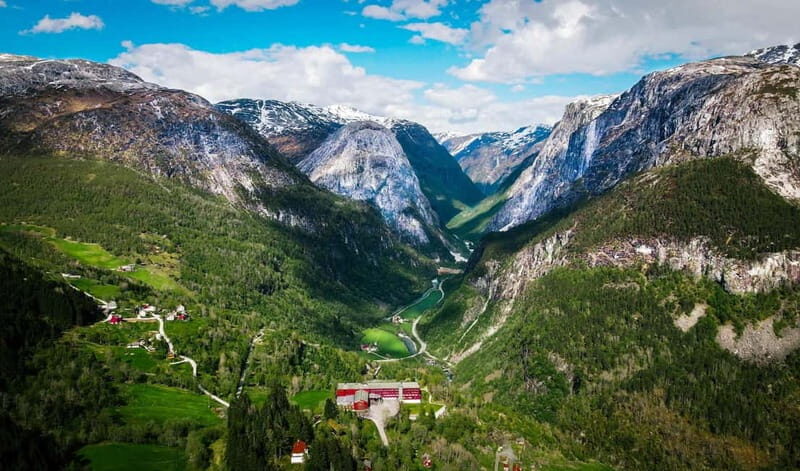 Flåm: Stegastein, Stalheim, and Gudvangen Scenic Coach Tour - Good To Know