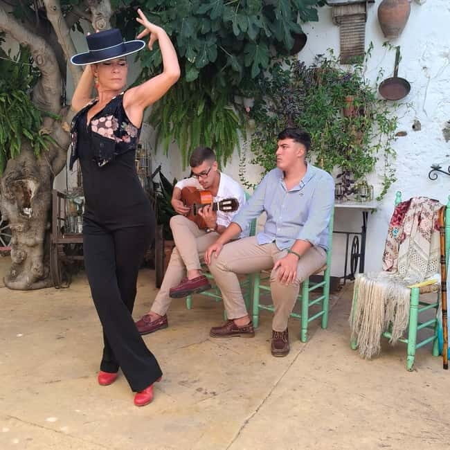 Flamenco Experience & Cultural Walking Tour in Ayamonte - Good To Know