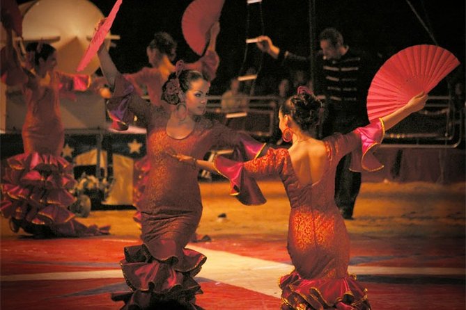 Flamenco Show and Walking Tour Tapas in Seville - Memorable Moments and Vibrant Atmosphere