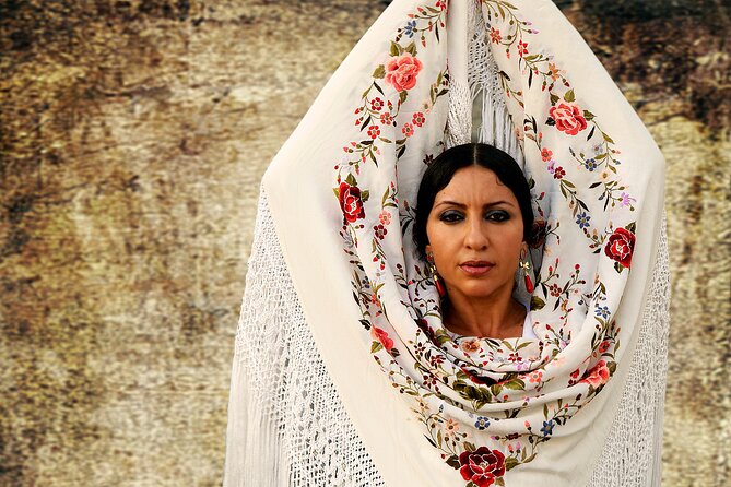 Flamenco Show at the Foot of the Giralda in Seville - Common Questions