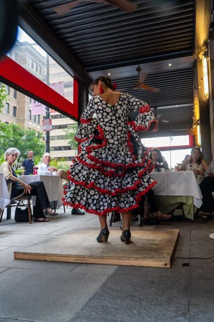 Flamenco Show with Dinner and Sangria - Good To Know