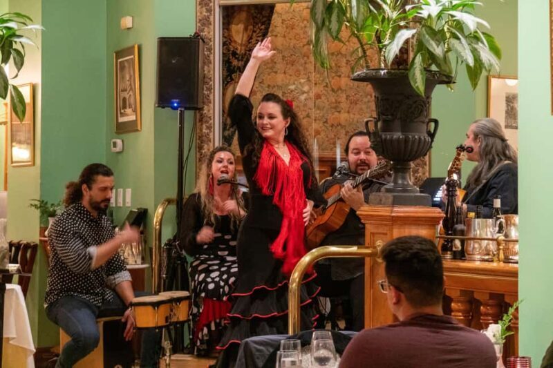 Flamenco Show with Dinner and Sangria - Who Should Consider This Tour?