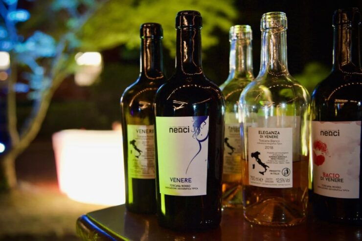 Flavors and Wine: Exclusive Tasting Tour Near Montepulciano - Language Options and Highlights