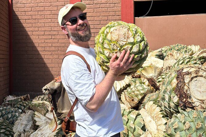 Flavors, colors and culture: Crafts, food and Mezcal EN Oaxaca - Good To Know