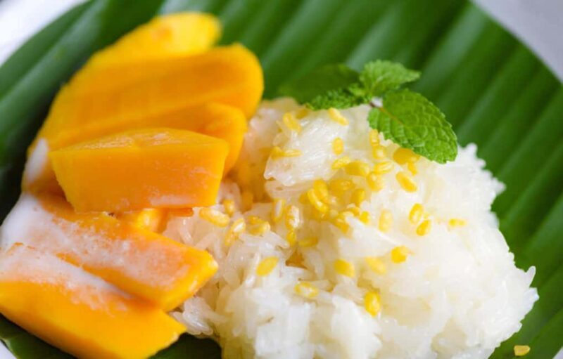 Flavors of Bangkok: Guided Food Tasting Tour with a Local - Why This Tour Stands Out