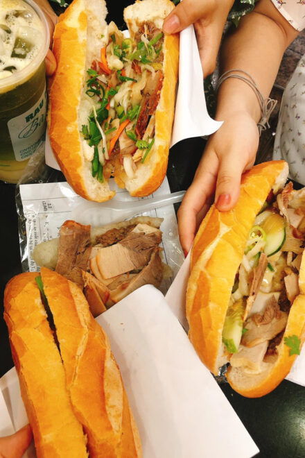 Flavors of Hanoi: Old Quarter Food Expedition - Engaging With Local Vendors