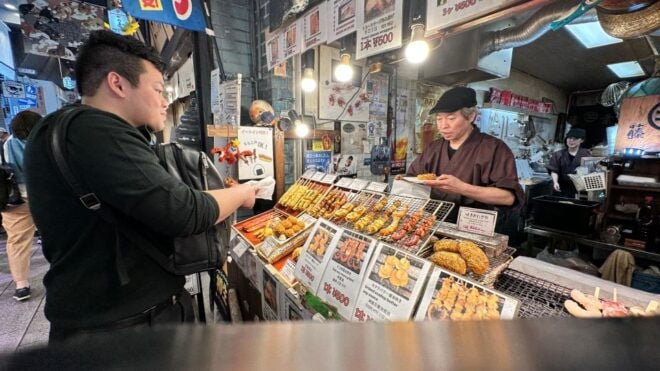 Flavors of Osaka Kuromon Market Food Tour With Master Guide - Fresh and Delicious Market Foods