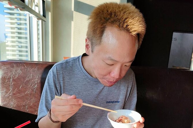 Flavors of Ueno Market Food Tour With a Master Guide - Mouthwatering Street Food Delights