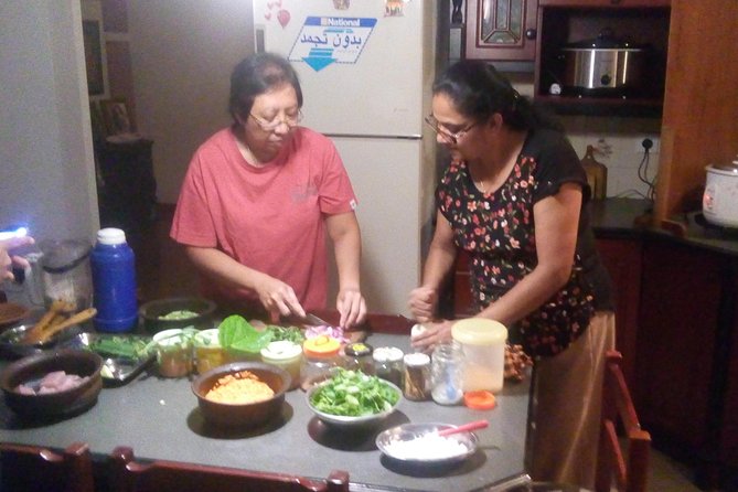Flavours of Sri Lanka - Traditional Sri Lankan Menu