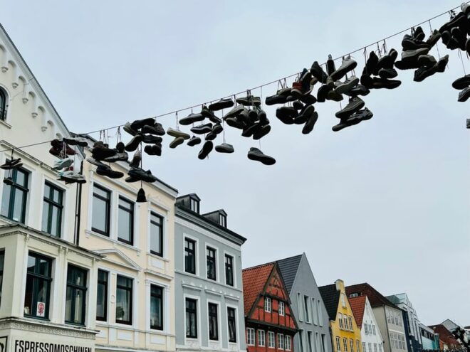 Flensburg: Running Tour With Insider Tip Guarantee - Fitness Level Requirements