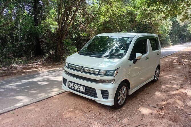 Flexible Budget Taxi Tours in Sri Lanka with English Support - An In-Depth Look at the Tour Experience