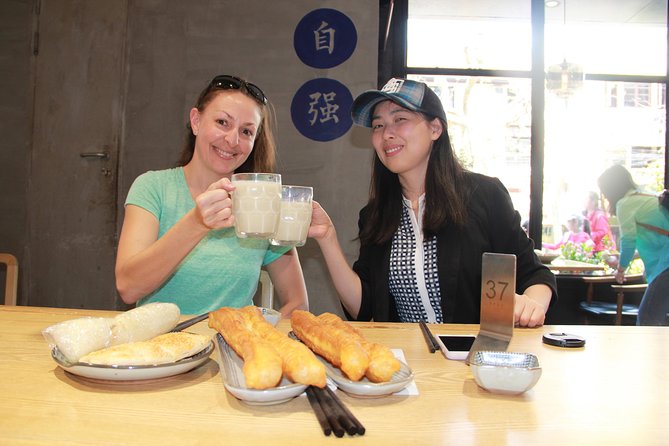 Flexible Private Shanghai Layover Tour - Tour Overview and Inclusions