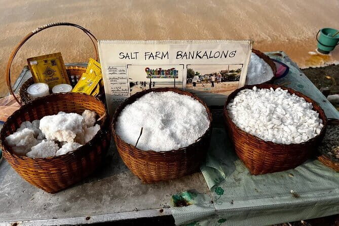 Floating and Railway Markets with Kwan Damnoen Restuarant - The Itinerary: What to Expect from Start to Finish