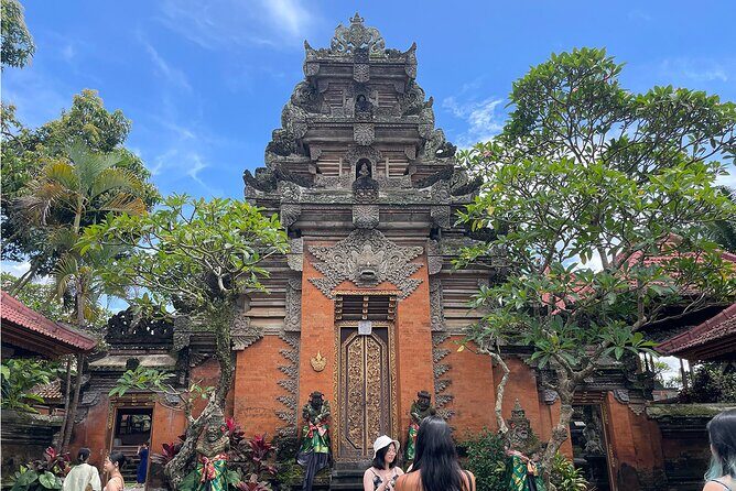 Floating breakfast for a resort feel + Ubud + Tegalalang Rice Terrace Private Tour 8 hours/Hotel transfer included - Good To Know
