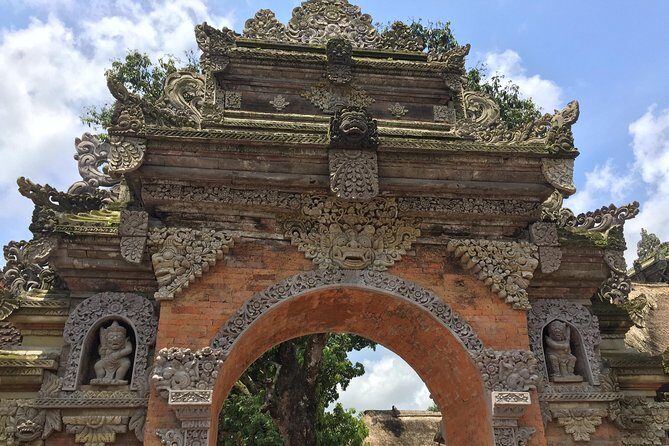 Floating breakfast for a resort feel + Ubud + Tegalalang Rice Terrace Private Tour 8 hours/Hotel transfer included - The Practicalities: What You Need to Know
