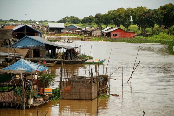Floating Kompong Pluk Car+Tour Guide + Boat ticket ( Shear Tour ) - Good To Know