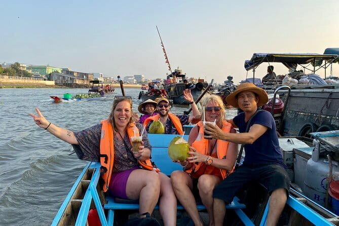 Floating Market & Hidden Canals  Small Group Morning Boat Tour - A Detailed Look at the Tour Experience