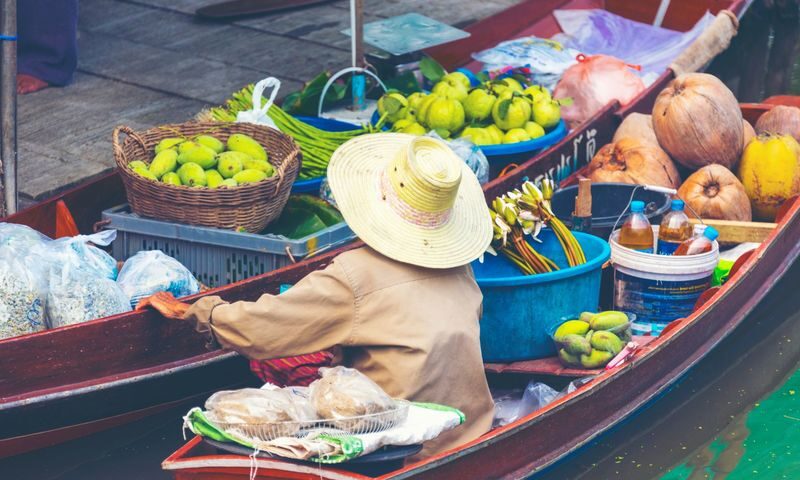 Floating Market & Maeklong Railway Market Round-trip by PandaBus - What the half-day schedule means in practice
