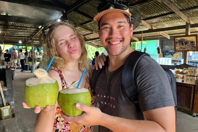 Floating Market & Railway Market Private Tour - Good To Know