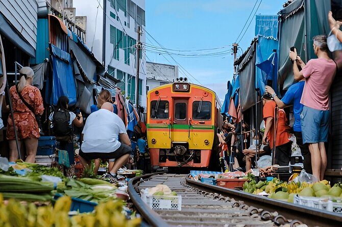Floating Market & Railway Market Tour from Bangkok - Who Should Consider This Tour?