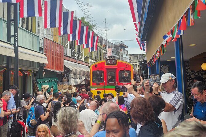 Floating Market & Train Market Private Tour(Premium Service) - Authentic Local Flavors and Snacks