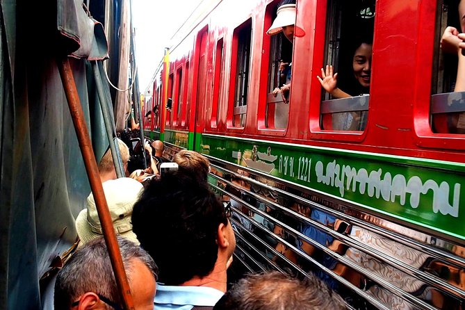 Floating & Railway Market, Coconut & Salt Farm From BKK [Pickup Multi-Language] - Ratings and Reviews