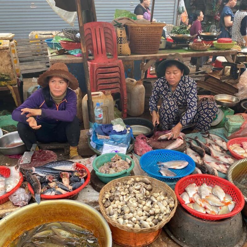 Floating Village Kampong Pluk Private Tour with Boat & Guide - Who Should Consider This Tour?