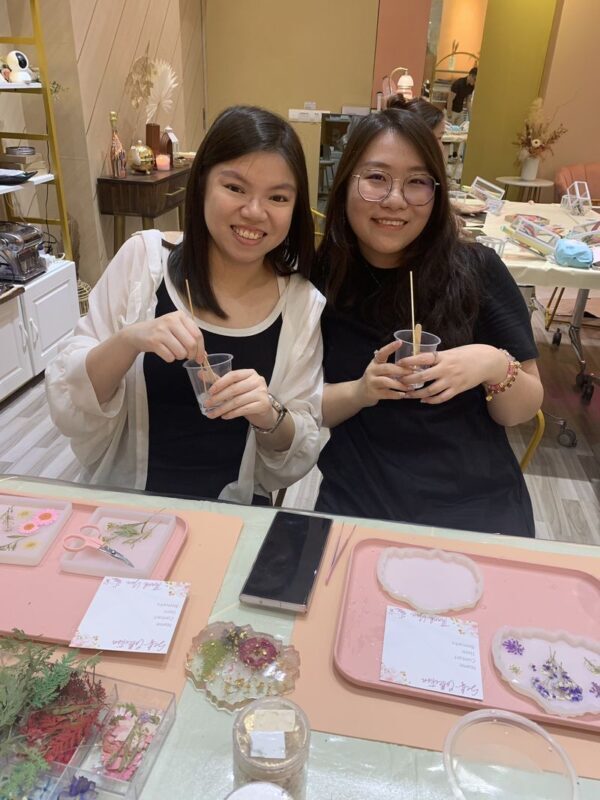 Floral Resin Coaster Workshop by Floral Knots at Orchard Gateway - Should you book it?