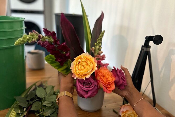 Floral Workshop at Bloom and Gather Houston - Floral Workshop at Bloom and Gather Houston: A Creative Escape for Flower Lovers