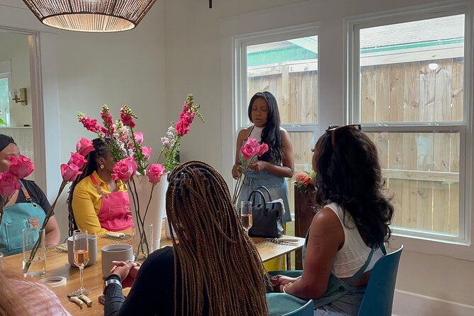 Floral Workshop at Bloom and Gather Houston - Who Is This Experience Best Suited For?