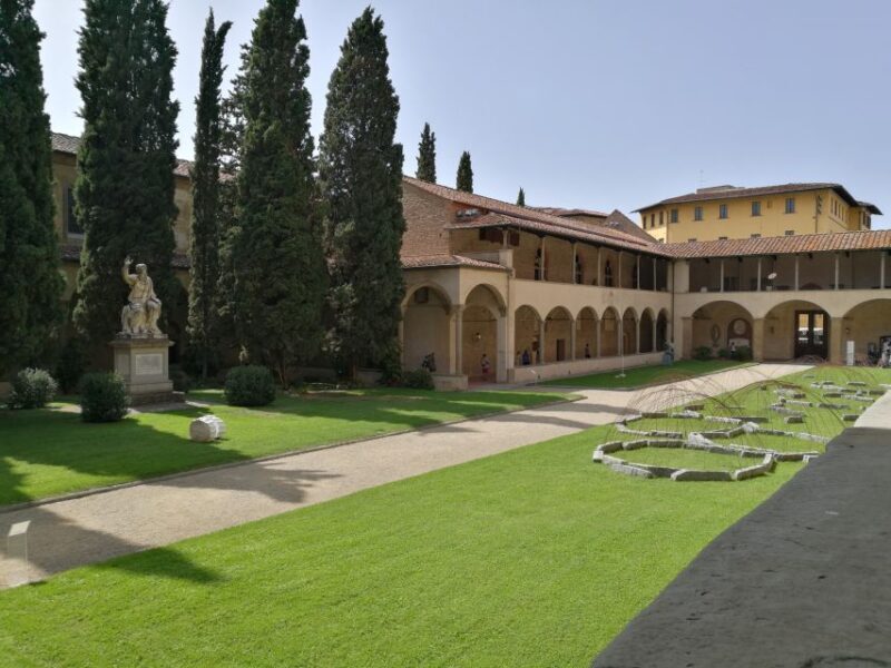 Florence: 1.5-hour Santa Croce Guided Experience - The Experience in Detail