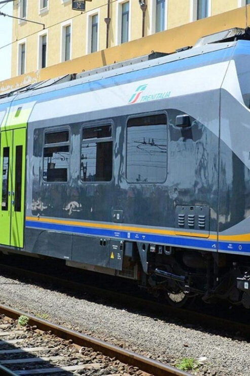 Florence: 1-Way Train Ticket to or From Livorno - Good To Know