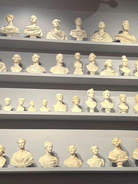 Florence: Accademia Gallery Guided Tour and Priority Entry - Experience