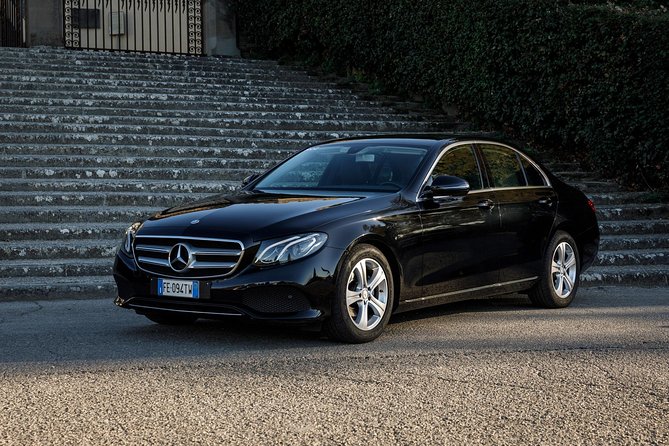 Florence Airport Private Transfer to the City - Overview and Services