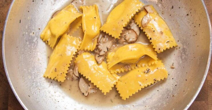 Florence: Art of Pasta Cooking Workshop With Food and Wine - Experience Highlights