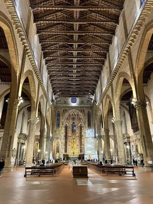 Florence: Basilica of Santa Croce with art historian - Discover the Secrets of Santa Croce