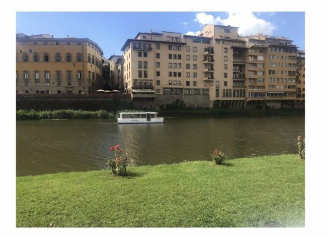 Florence by Land & Water: Walking Tour and Arno River E-Boat - Customer Reviews
