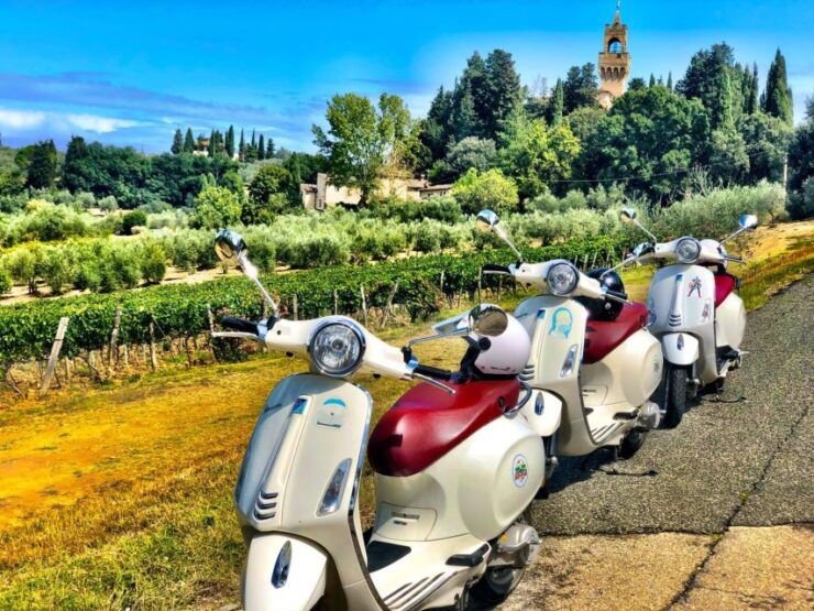 Florence: Chianti Sunset Vespa Tour With Wine & Oil Tasting - Group Size and Language Options