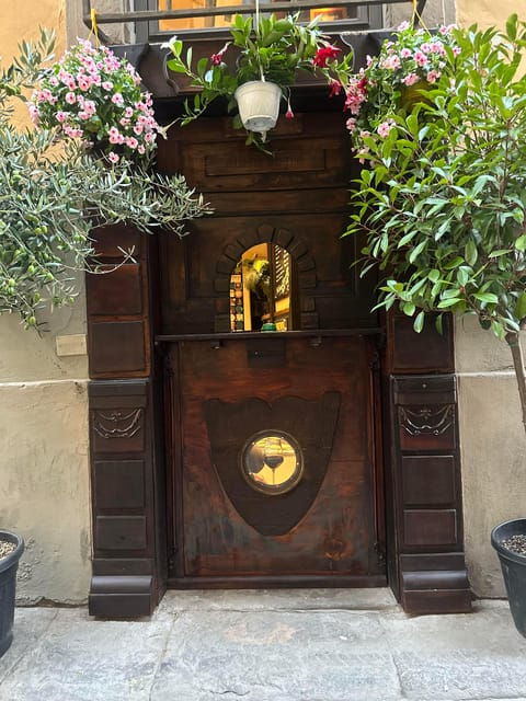 Florence: City Highlights and Wine Window Tour - Tips for a Great Tour Experience