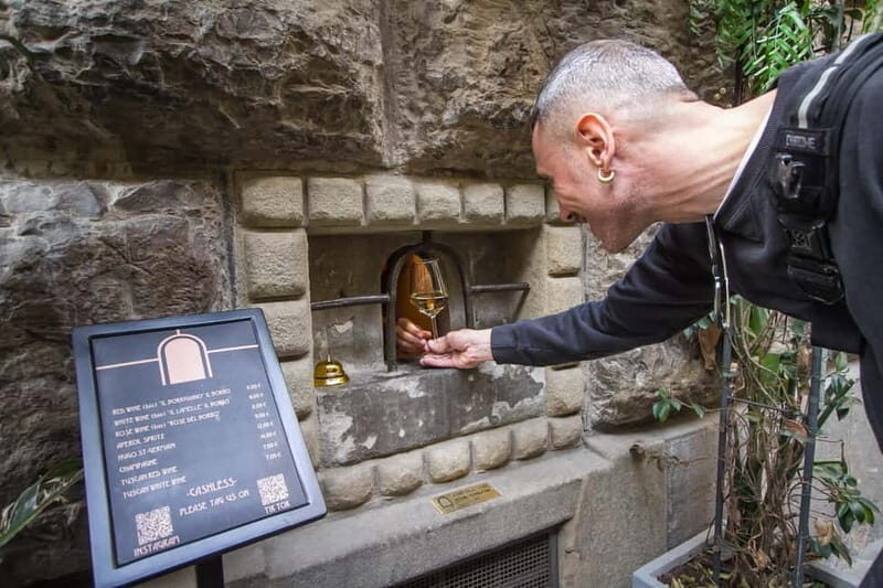 Florence: City Highlights Walking Tour + Wine Windows Option - Walking Through Florence’s Streets: What to Expect 