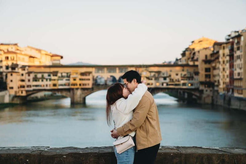 Florence: Classics Photoshoot with Ponte Vecchio Bridge - The Value of a Professional Photoshoot in Florence