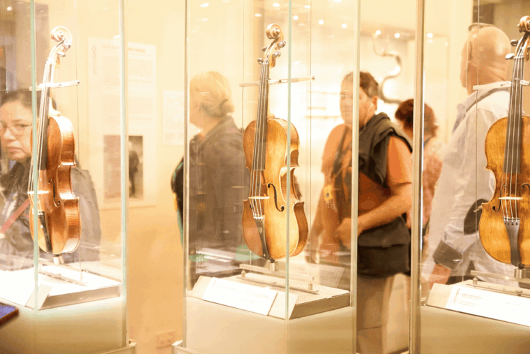 Florence Combo: Walking Tour & Accademia Gallery Guided Tour - Important Information for Tourists