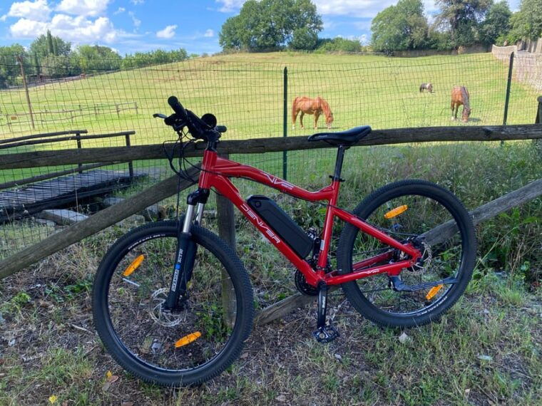 Florence Countryside 2.5h Premium E-Bike Tour + Photo Shoot - Meeting Point and Tour Duration