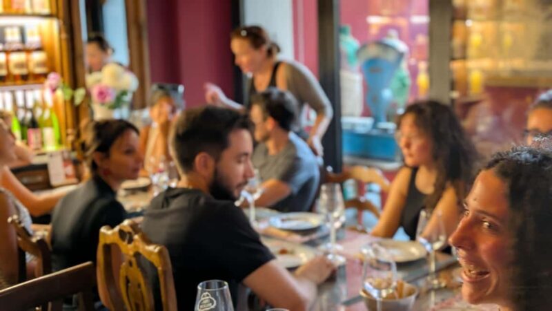 Florence Crimes, Murders & Ghosts Walking Tour with Tastings - Uncovering Florence’s Darker Stories