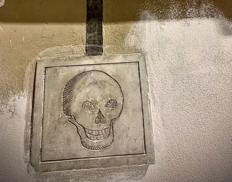 Florence: Dark Mysteries and Legends Guided Walking Tour - Uncovering the Secrets of the Medici Family