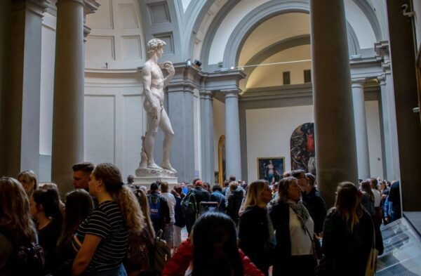Florence: David, Pitti Palace, & Gardens Combination Tickets - Languages and Accessibility