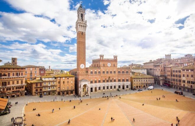 Florence: Day Trip With Free Time in San Gimignano and Siena - Chianti Countryside Vistas